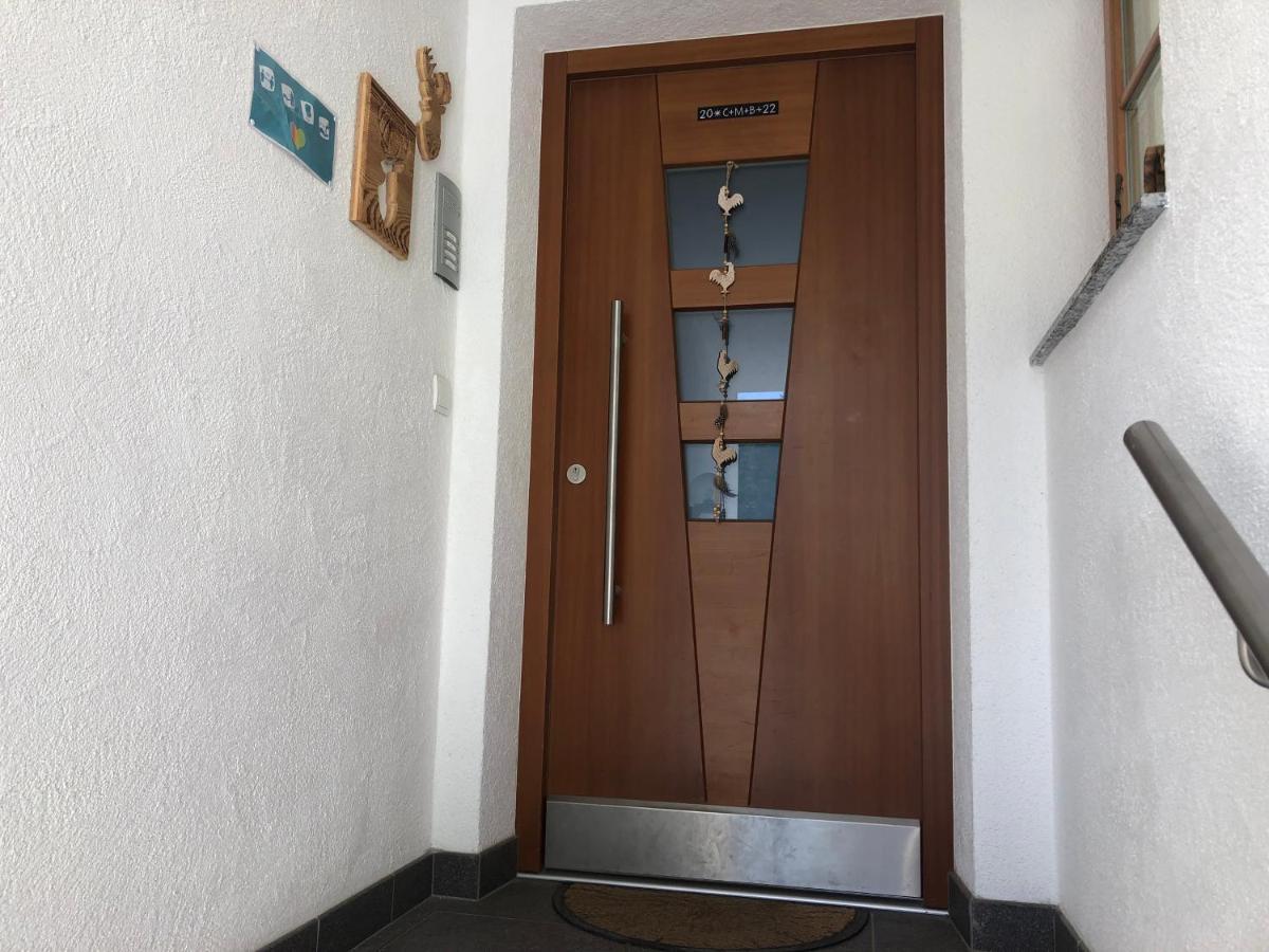 Feichterhof Apartment ริวา ดิ ตูเรส ภายนอก รูปภาพ