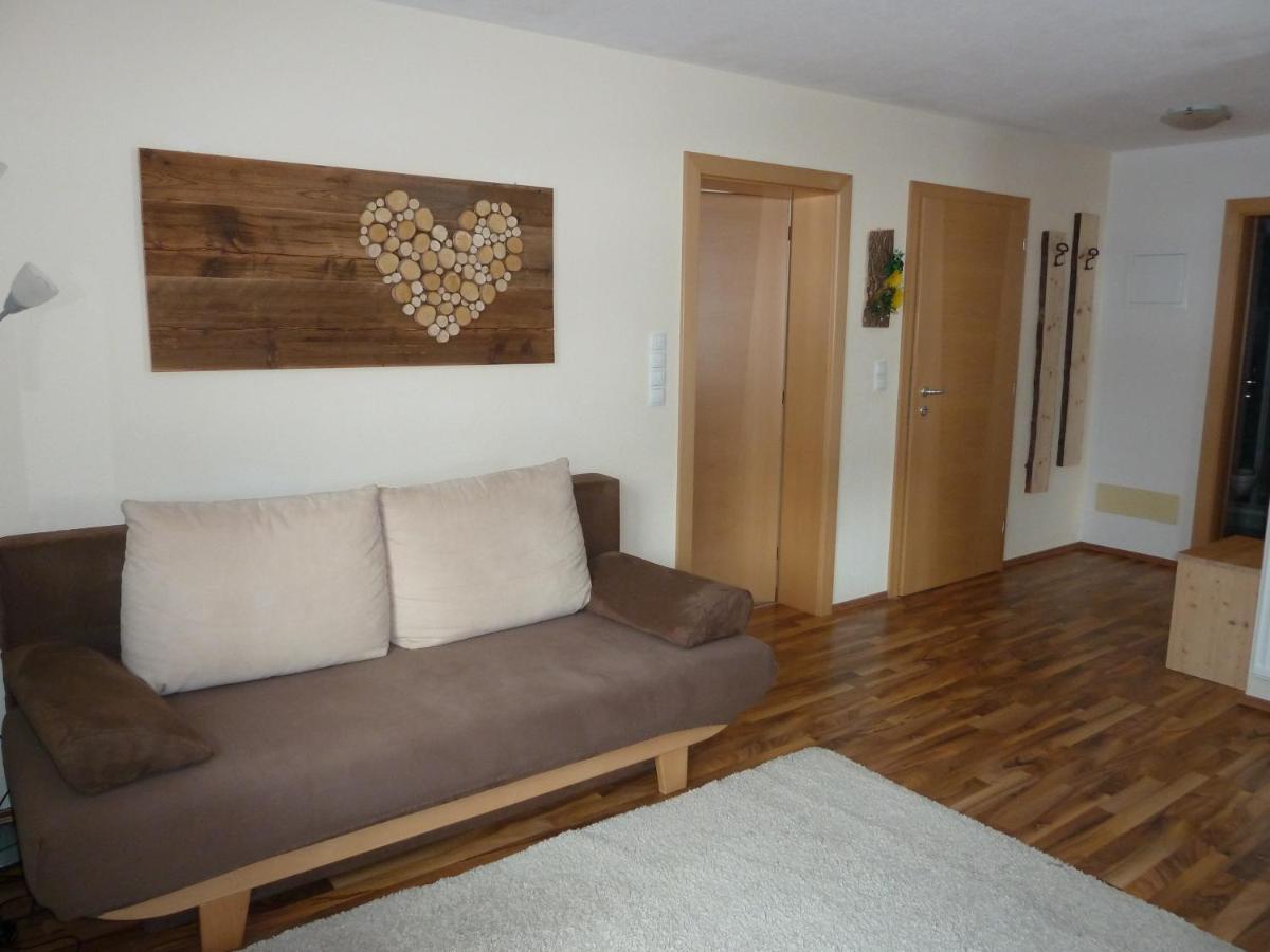 Feichterhof Apartment ริวา ดิ ตูเรส ภายนอก รูปภาพ