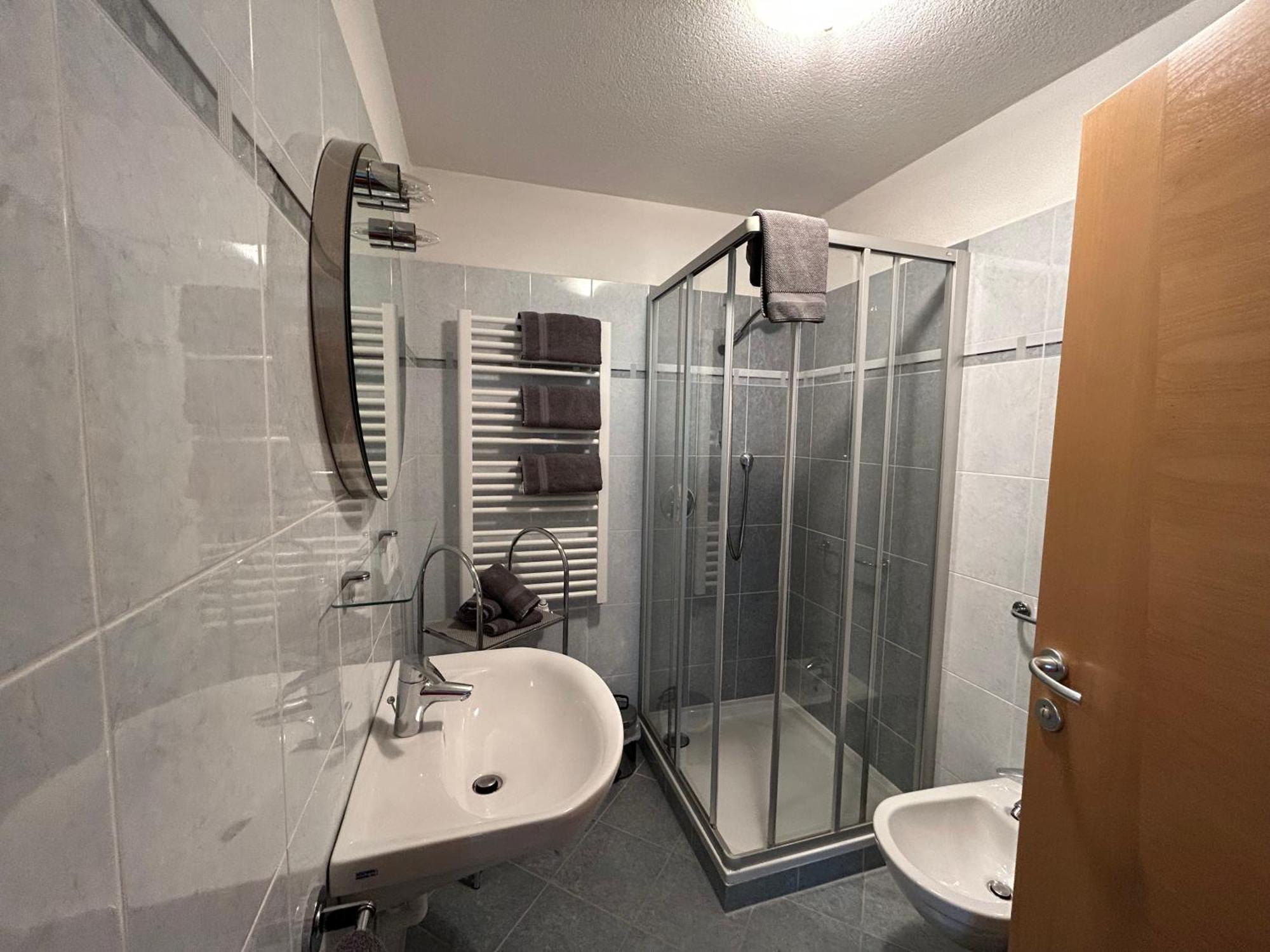 Feichterhof Apartment ริวา ดิ ตูเรส ภายนอก รูปภาพ