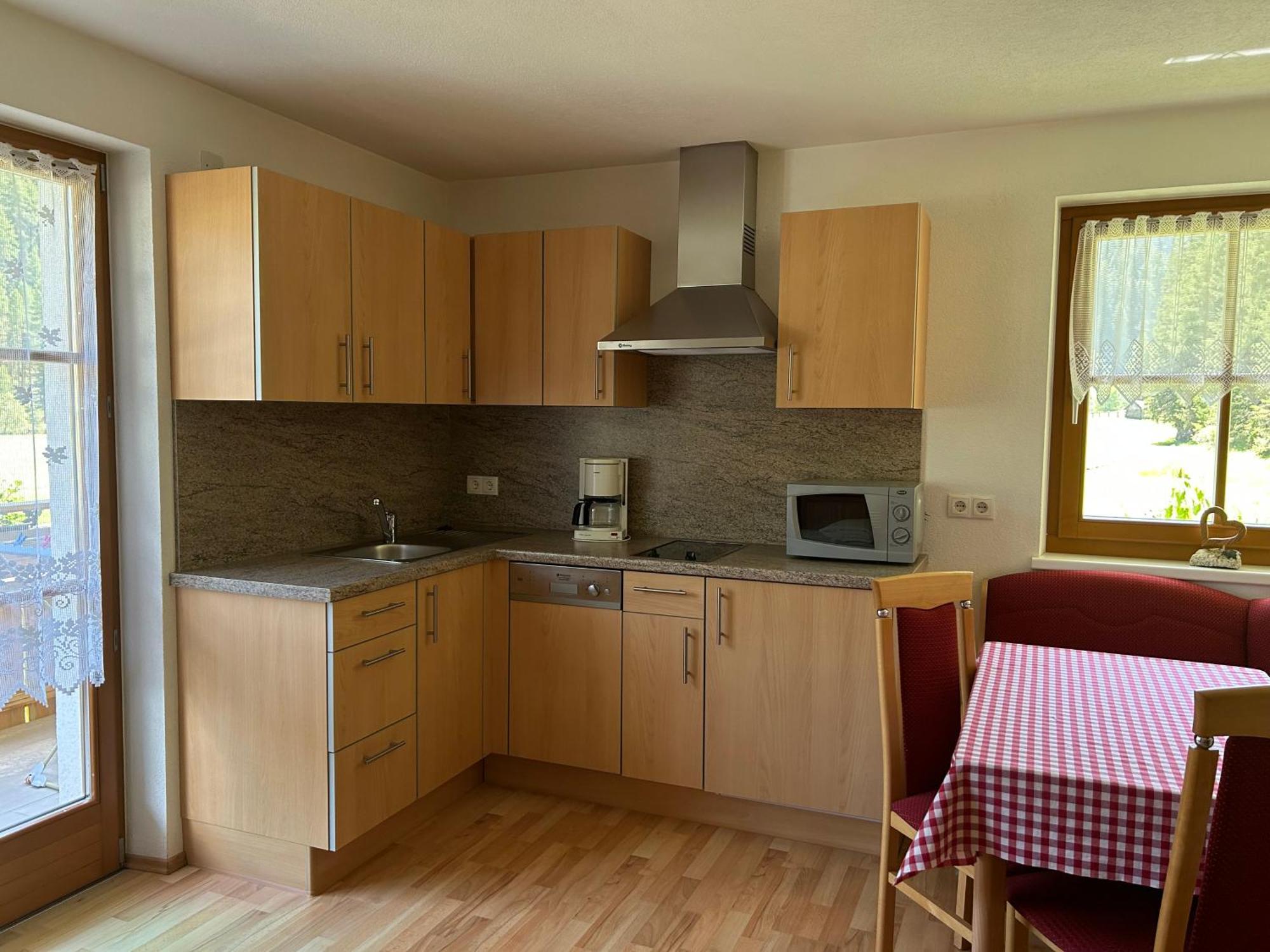 Feichterhof Apartment ริวา ดิ ตูเรส ภายนอก รูปภาพ